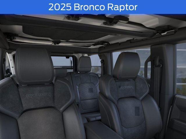 Photo of 2025 Oxford White Ford Bronco