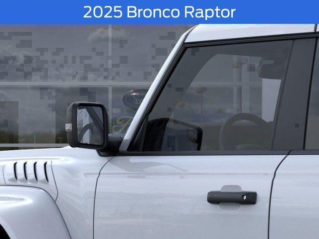Photo of 2025 Oxford White Ford Bronco