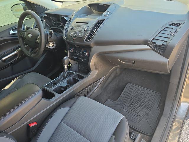 Photo of 2017 Magnetic Ford Escape