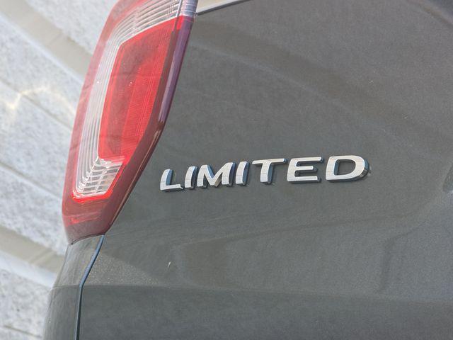 Photo of 2018 Magnetic Ford Explorer