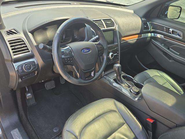 Photo of 2018 Magnetic Ford Explorer