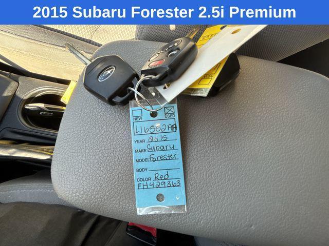 Photo of 2015 Venetian Red Pearl Subaru Forester