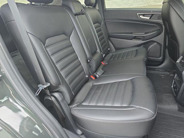 Photo of 2022 Forged Green Metallic Ford Edge