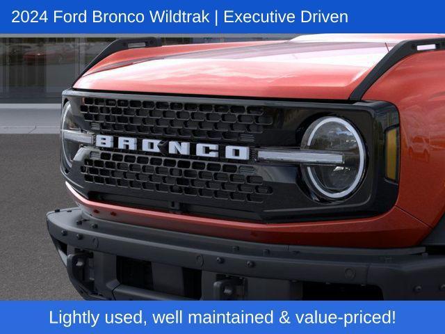 Photo of 2024 Hot Pepper Red Metallic Tinted Clearcoat Ford Bronco
