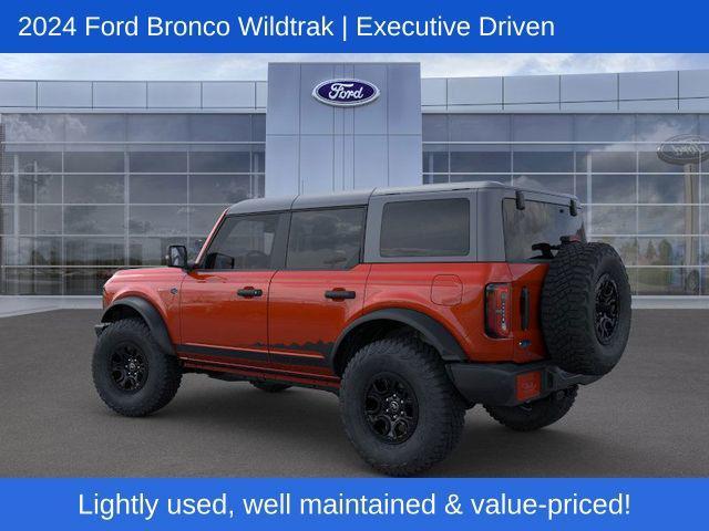 Photo of 2024 Hot Pepper Red Metallic Tinted Clearcoat Ford Bronco