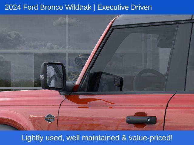 Photo of 2024 Hot Pepper Red Metallic Tinted Clearcoat Ford Bronco