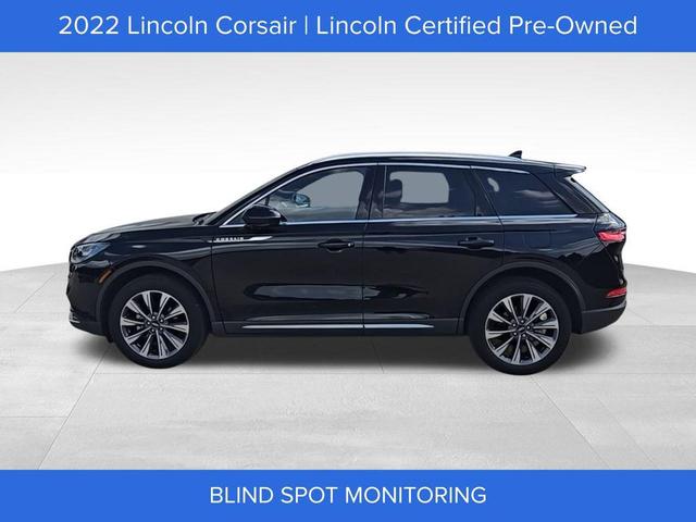 Photo of 2022 Infinite Black Metallic Clearcoat Lincoln Corsair