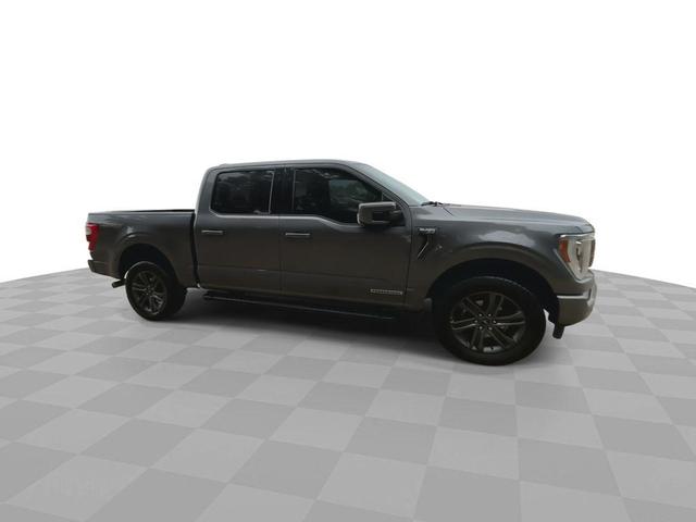 Photo of 2022 Carbonized Gray Metallic Ford F-150