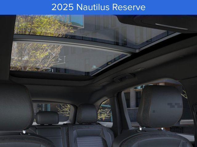 Photo of 2025 Infinite Black Metallic Clearcoat Lincoln Nautilus