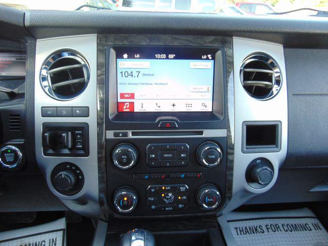 Photo of 2017 Shadow Black Ford Expedition EL