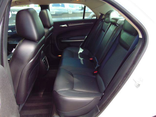 Photo of 2016 Bright White Clearcoat Chrysler 300