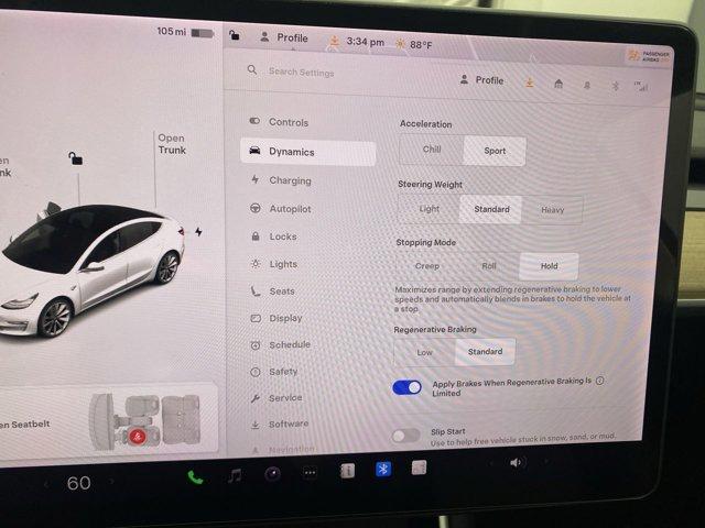 Photo of 2019 White Tesla Model 3