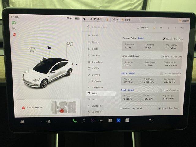 Photo of 2019 White Tesla Model 3