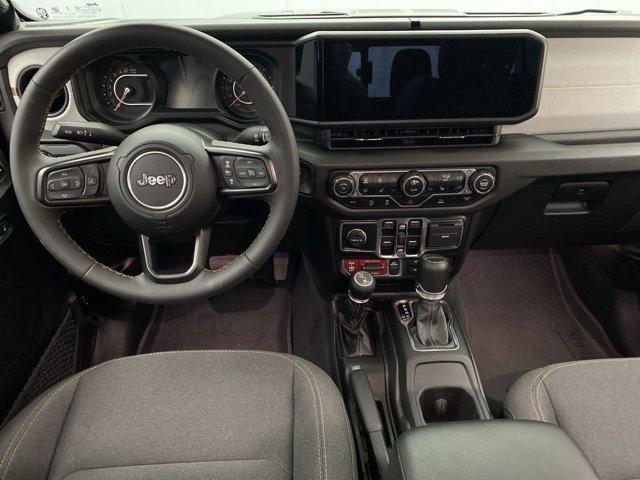 Photo of 2024 Black Clearcoat Jeep Gladiator