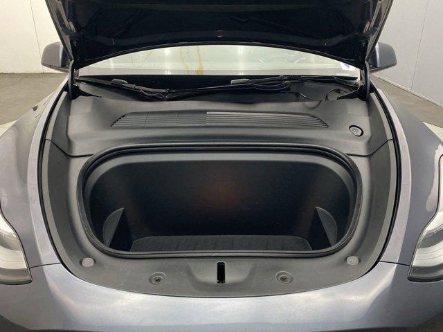 Photo of 2021 Gray Tesla Model Y