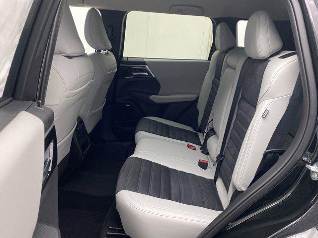 Photo of 2025 Black Mitsubishi Outlander