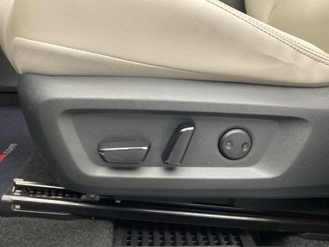 Photo of 2023 Black Nissan Rogue