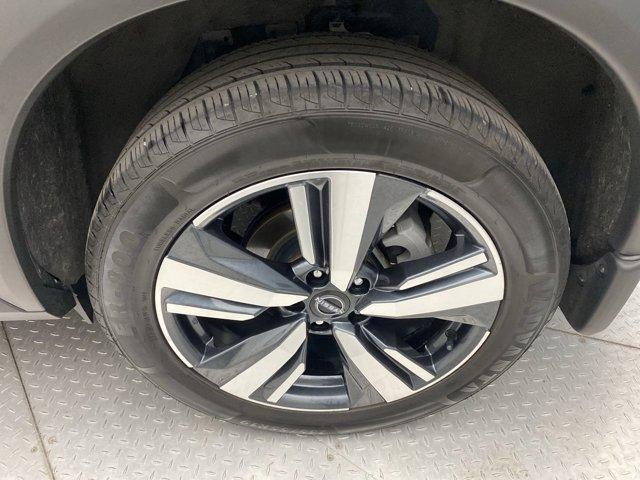 Photo of 2023 Black Nissan Rogue