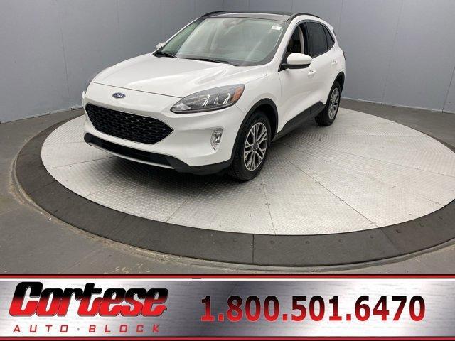 Photo of 2021 White Ford Escape