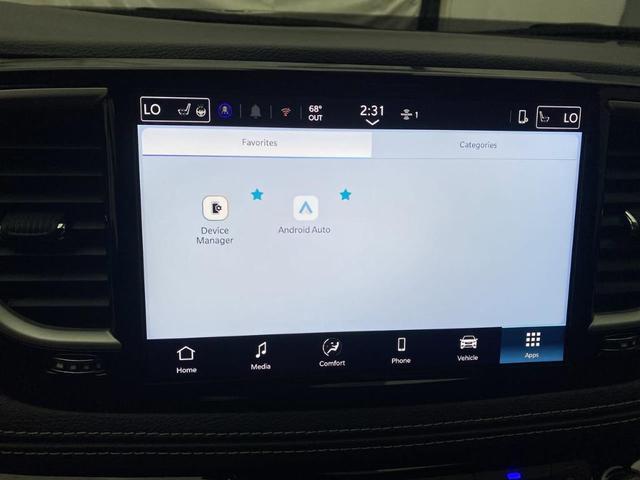 Photo of 2026 Diamond Black Chrysler Pacifica