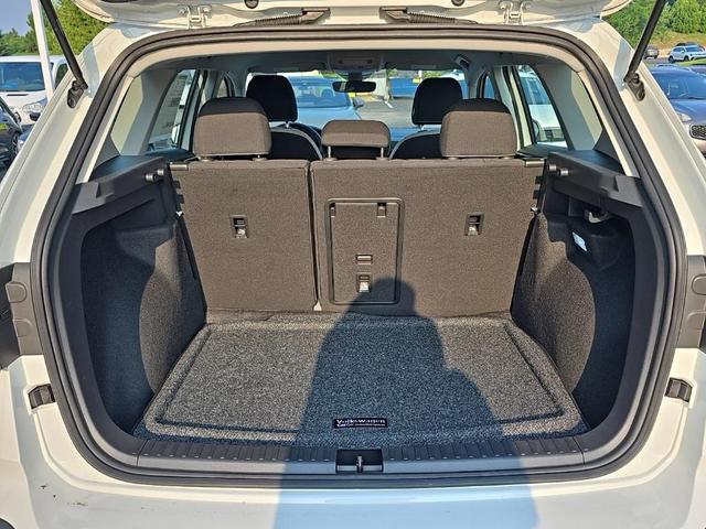 Photo of 2025 Pure White Volkswagen Taos