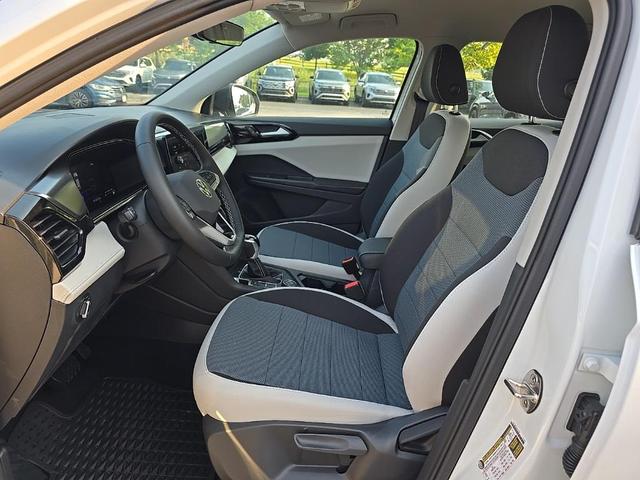 Photo of 2025 Pure White Volkswagen Taos
