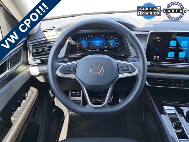 Photo of 2024 Pure Gray Volkswagen Atlas