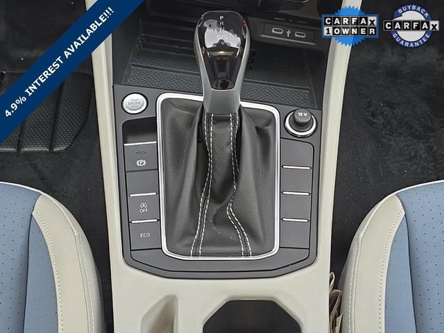 Photo of 2025 Deep Black Pearl Volkswagen Jetta