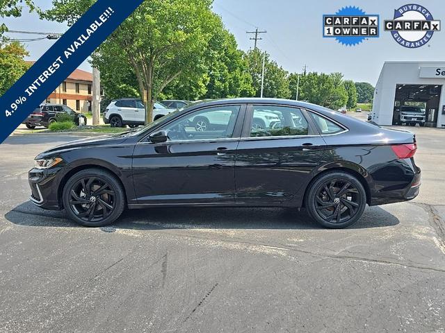Photo of 2025 Deep Black Pearl Volkswagen Jetta