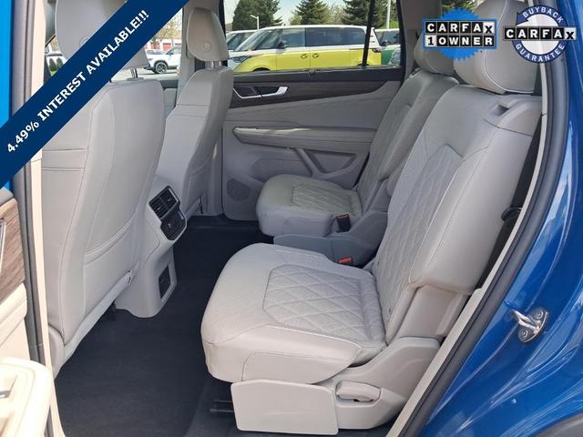 Photo of 2025 Mountain Lake Blue Metallic Volkswagen Atlas