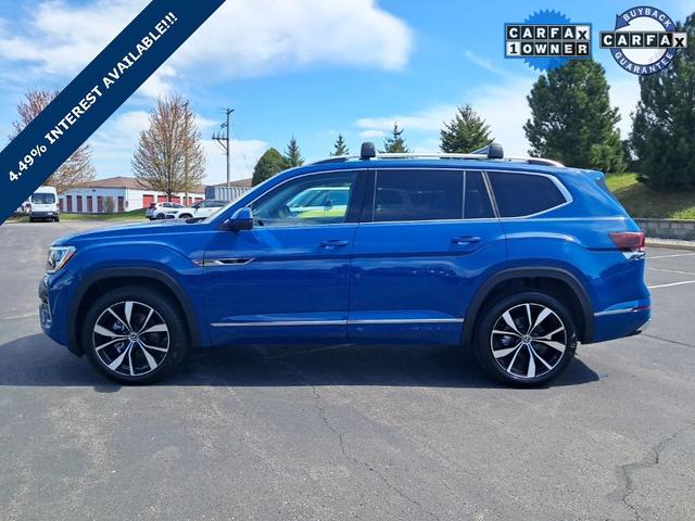 Photo of 2025 Mountain Lake Blue Metallic Volkswagen Atlas
