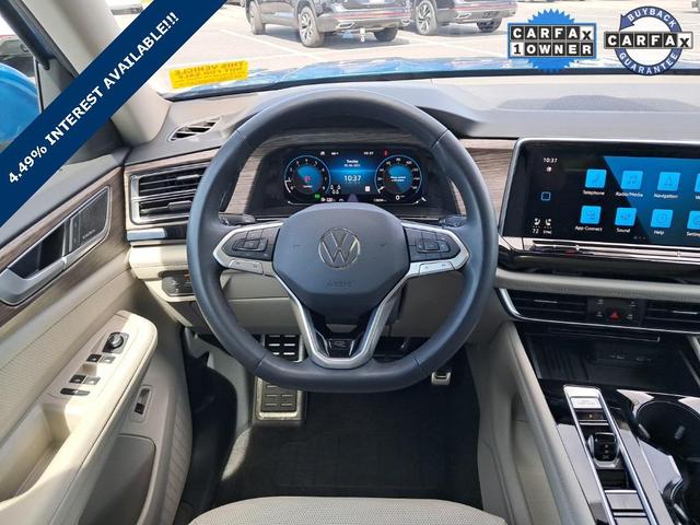 Photo of 2025 Mountain Lake Blue Metallic Volkswagen Atlas