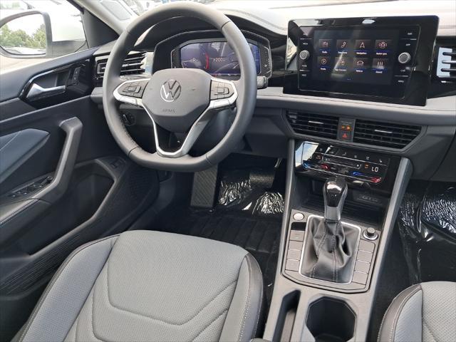 Photo of 2025 Opal White Pearl Volkswagen Jetta