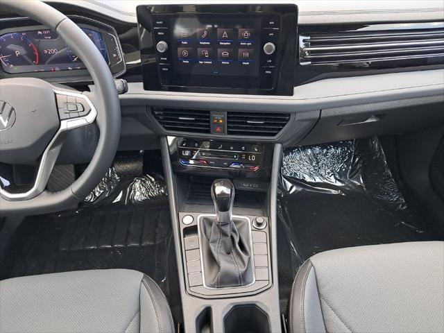 Photo of 2025 Opal White Pearl Volkswagen Jetta