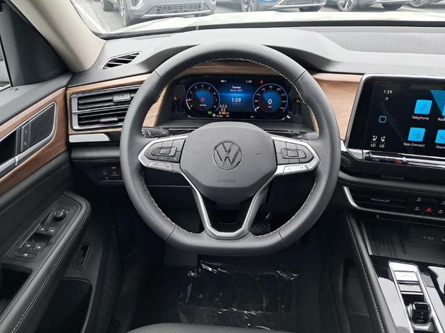 Photo of 2025 Gray Volkswagen Atlas