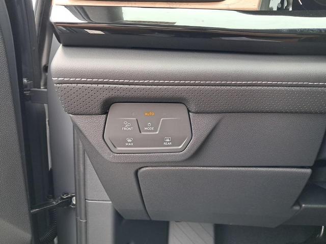 Photo of 2025 Gray Volkswagen Atlas