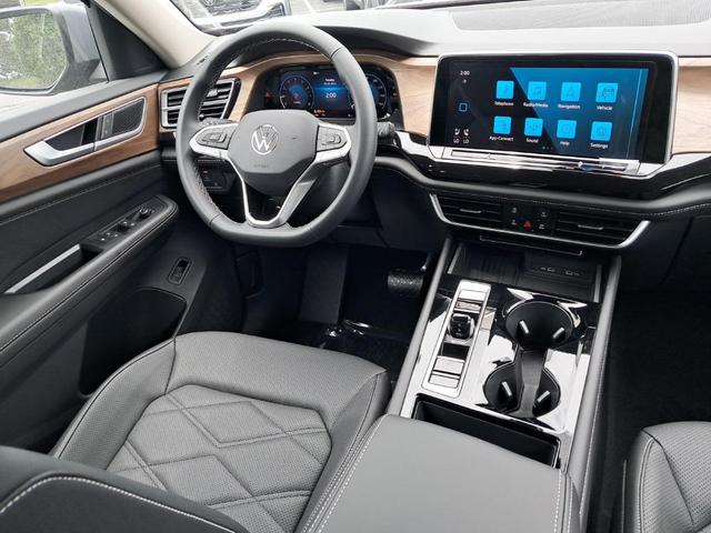 Photo of 2025 Gray Volkswagen Atlas