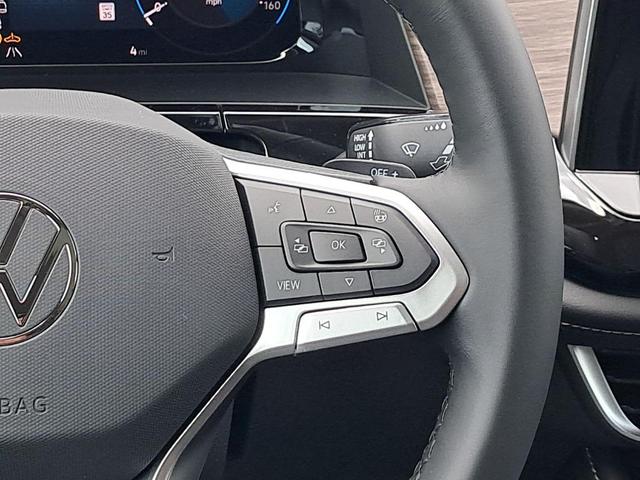Photo of 2025 Pure Gray Volkswagen Atlas