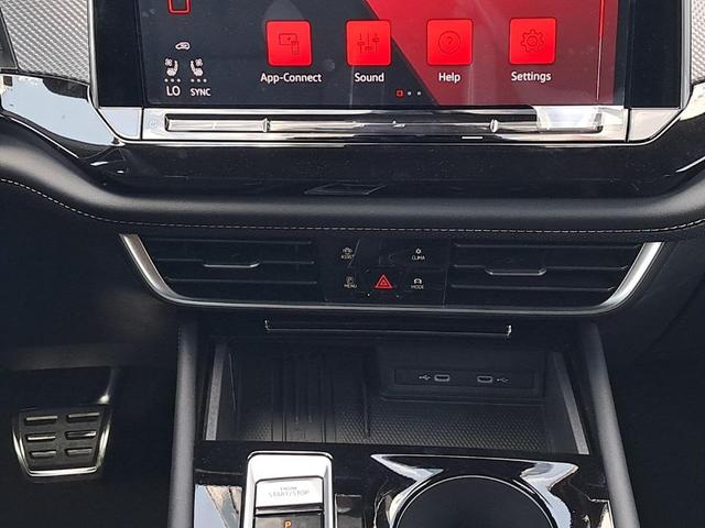Photo of 2025 Pure Gray Volkswagen Atlas Cross Sport