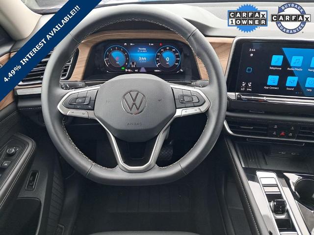 Photo of 2025 Mountain Lake Blue Metallic Volkswagen Atlas