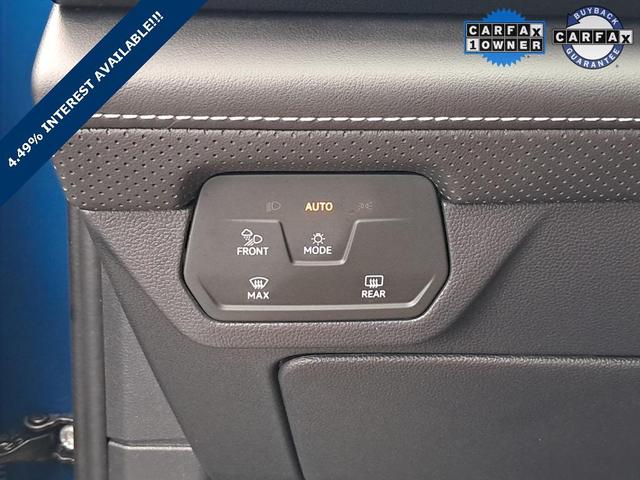 Photo of 2025 Mountain Lake Blue Metallic Volkswagen Atlas