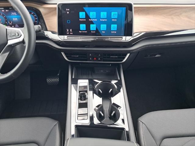 Photo of 2025 Mountain Lake Blue Metallic Volkswagen Atlas