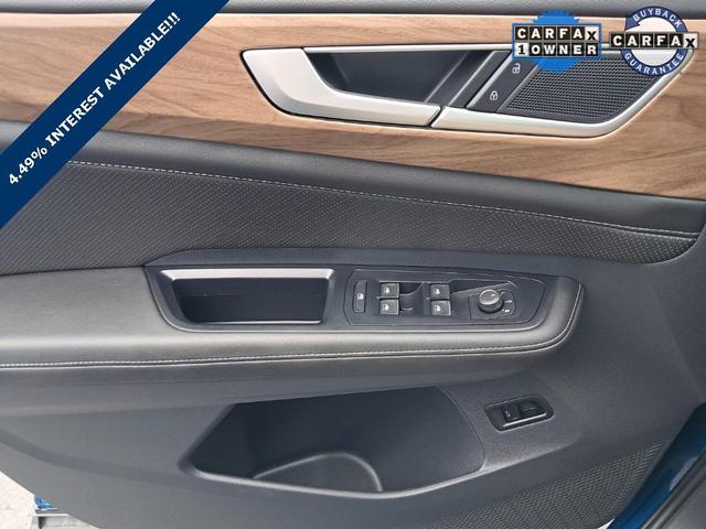 Photo of 2025 Mountain Lake Blue Metallic Volkswagen Atlas