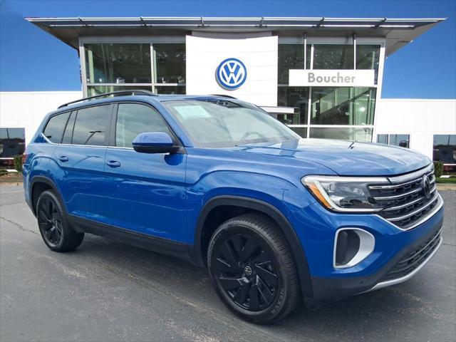 Photo of 2025 Mountain Lake Blue Metallic Volkswagen Atlas