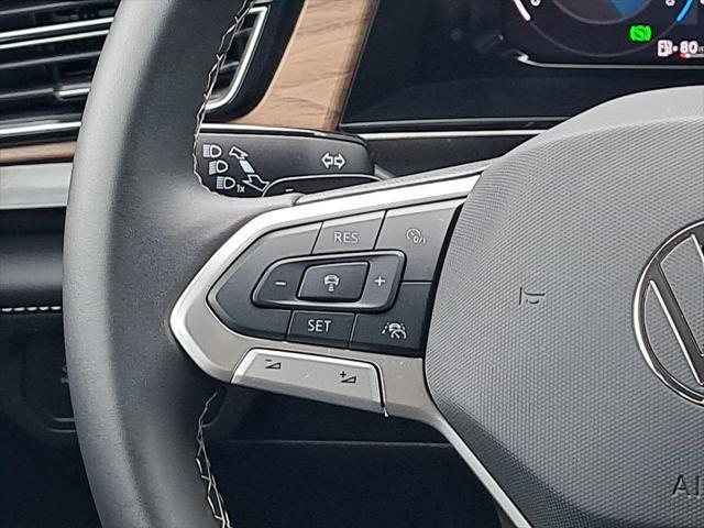 Photo of 2025 Mountain Lake Blue Metallic Volkswagen Atlas