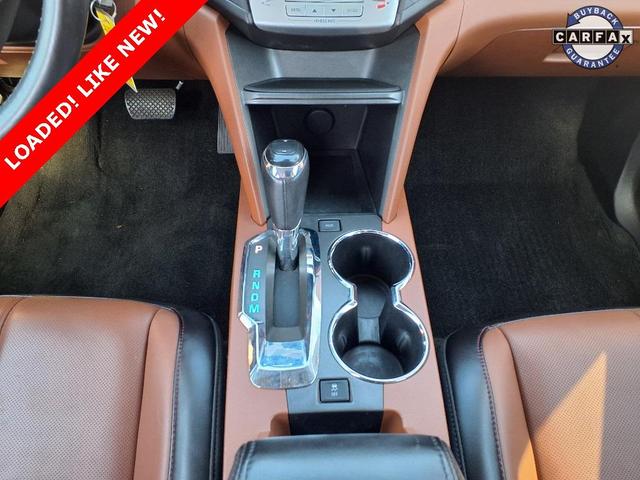 Photo of 2017 Summit White Chevrolet Equinox