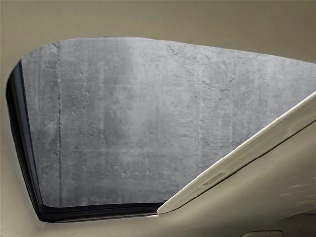 Photo of 2025 Ecotronic Gray Hyundai SANTA FE HEV