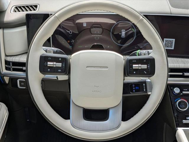 Photo of 2025 Ecotronic Gray Hyundai SANTA FE HEV