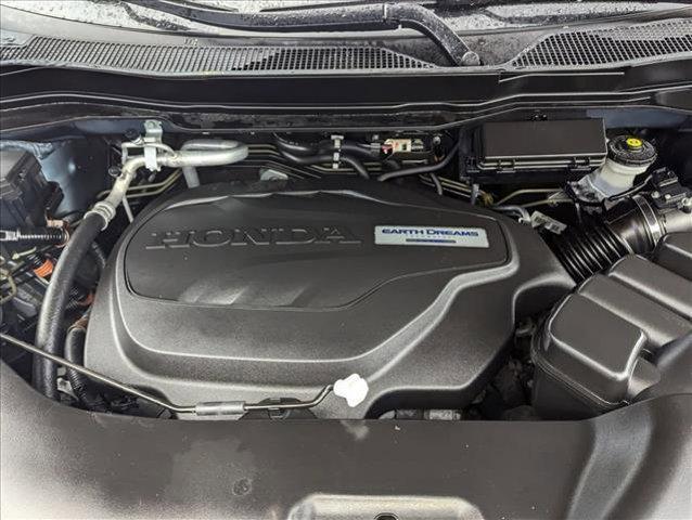 Photo of 2018 Obsidian Blue Pearl Honda Pilot