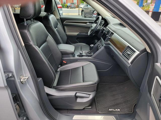 Photo of 2021 Pyrite Silver Metallic Volkswagen Atlas